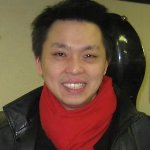 Portrait of Li-Wei Qin