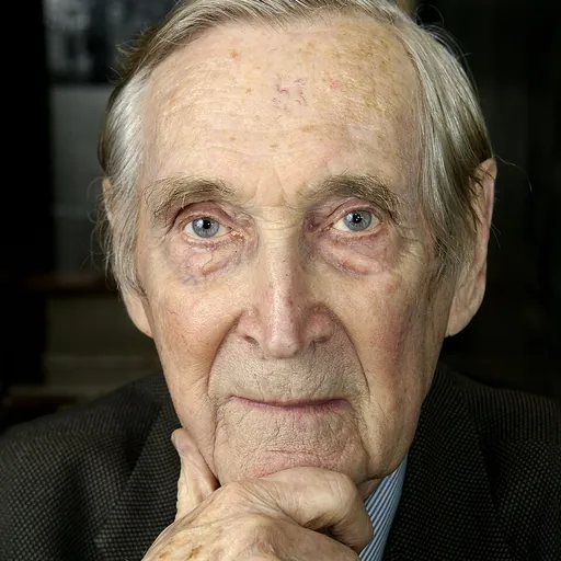 Portrait of Gunnar Sønsteby