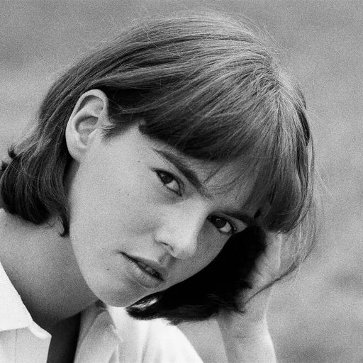 Portrait of Julie Jézéquel