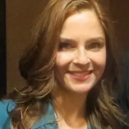 Portrait of Shannon Lucio