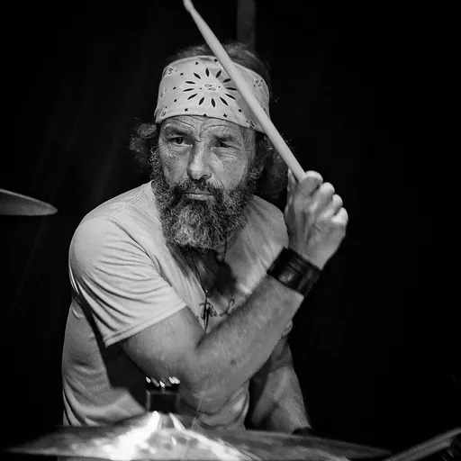 Portrait of Greg Saenz