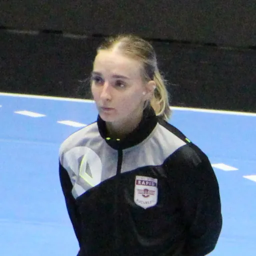 Portrait of Dorina Korsós