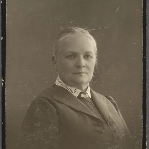 Portrait of Iida Yrjö-Koskinen