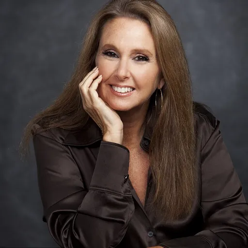 Portrait of Shari Arison