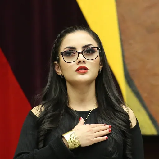 Portrait of Viviana Veloz
