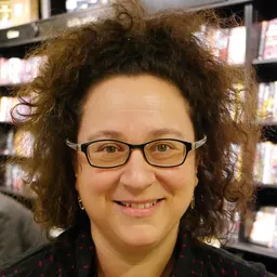 Portrait of Sophie Hannah