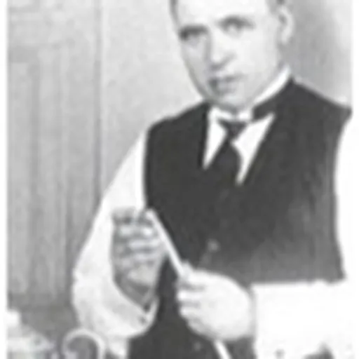 Portrait of Tom Dennis