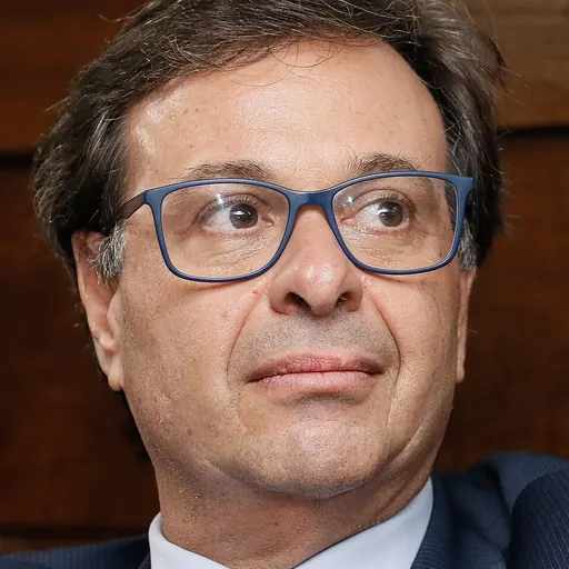 Portrait of Gilson Machado Neto