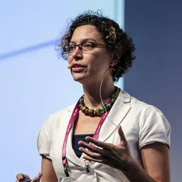 Portrait of Carolina Araujo