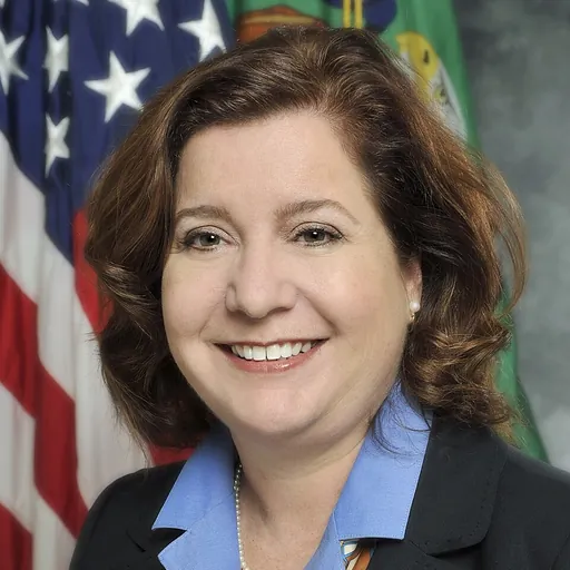 Portrait of Janice Eberly