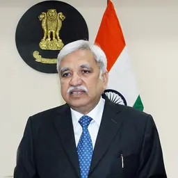 Portrait of Sunil Arora