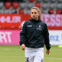 Portrait of Anja Hegenauer