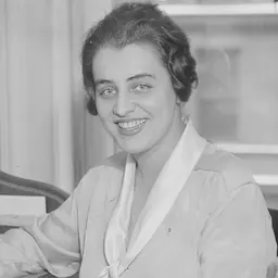 Portrait of Symona Boniface