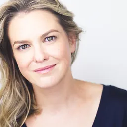 Portrait of Larisa Oleynik
