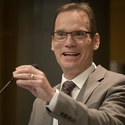 Portrait of Kenneth R. Sembach