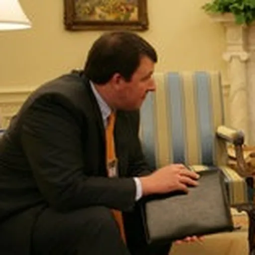 Portrait of Marc Thiessen