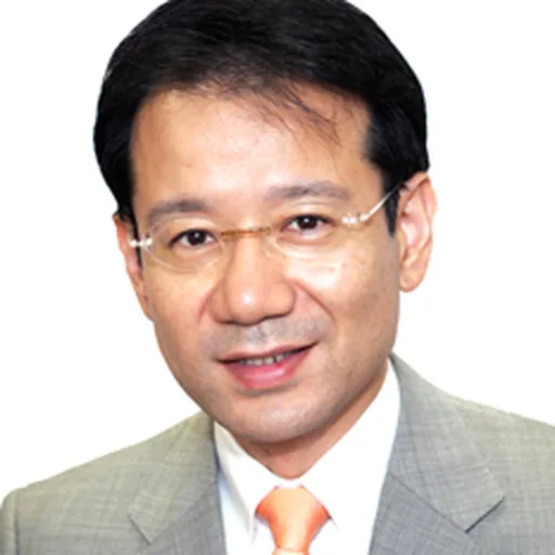Portrait of Kan Suzuki