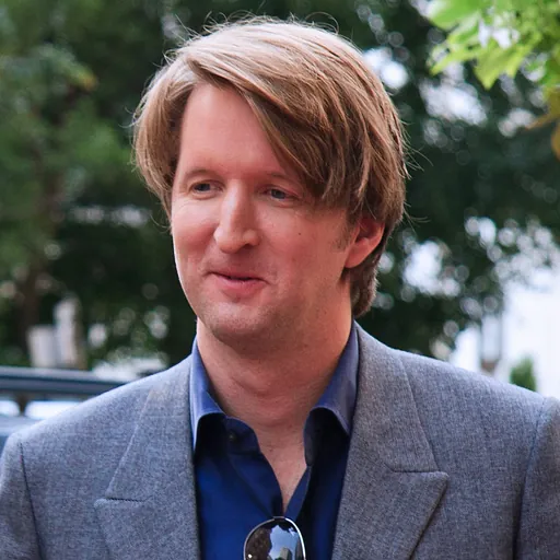 Portrait of Tom Hooper