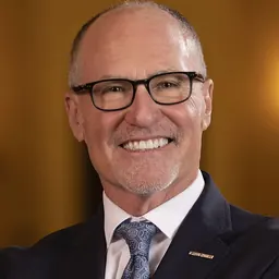 Portrait of Gregg Hart