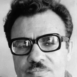 Portrait of Haviv Shimoni