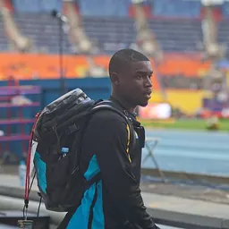 Portrait of Shavez Hart