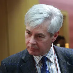Portrait of Peter J. Bowler