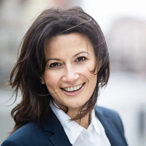 Portrait of Stephanie D'Hose