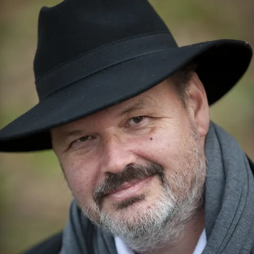 Portrait of Douwe Draaisma