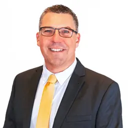 Portrait of Darren Grimwade