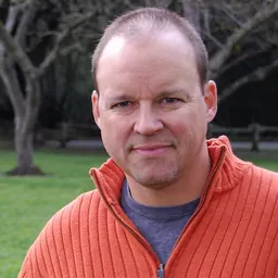 Portrait of Scott Gummer