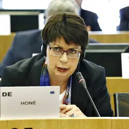 Portrait of Birgit Honé