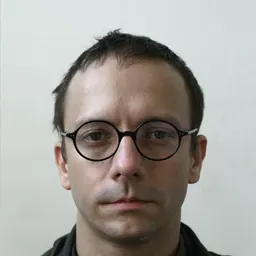 Portrait of Alex Dodge
