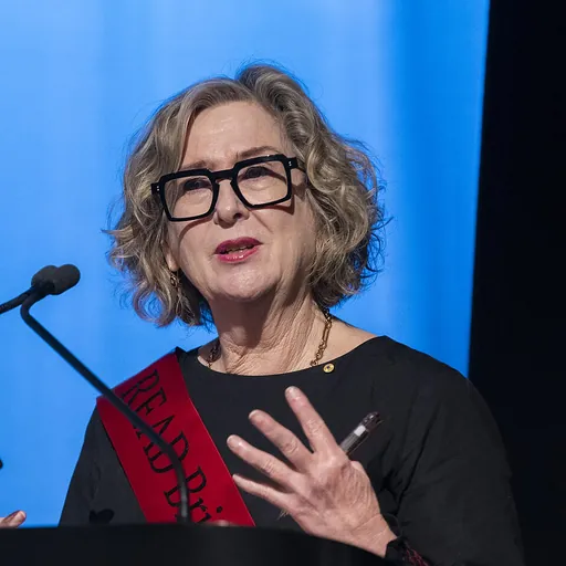 Portrait of Vicki McDonald