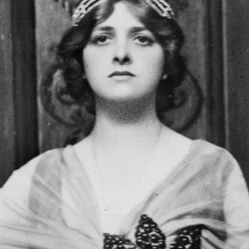 Portrait of Gladys Cooper