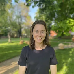 Portrait of Joan-Emma Shea