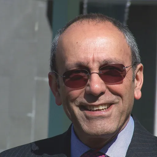 Portrait of Foad Rafii