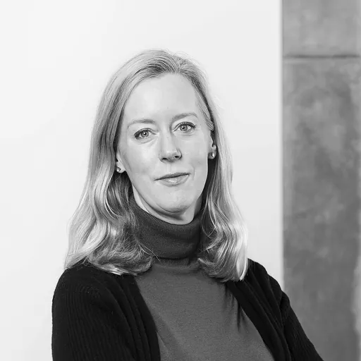 Portrait of Karen Bakker