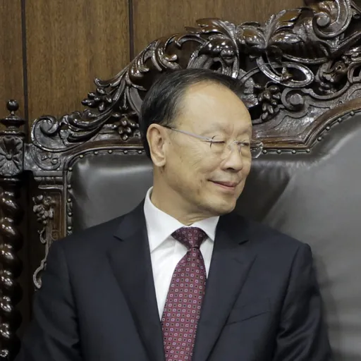 Portrait of Du Qinglin