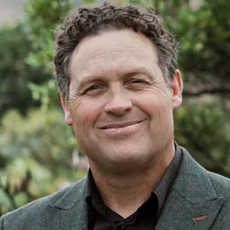 Portrait of Craig Pauling