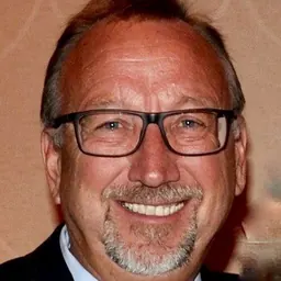 Portrait of Saul Anuzis