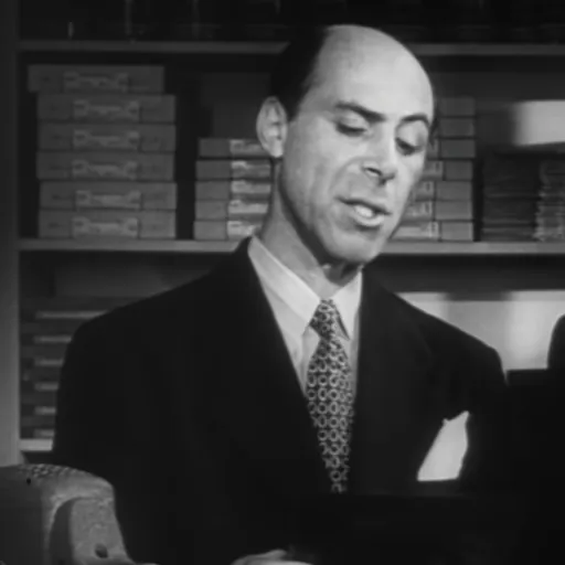 Portrait of Sid Tomack