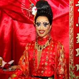 Portrait of Yuhua Hamasaki
