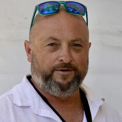 Portrait of Jared Thomas