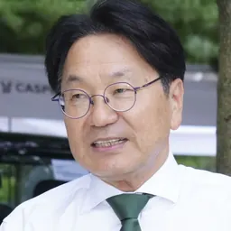 Portrait of Kang Gi-jung