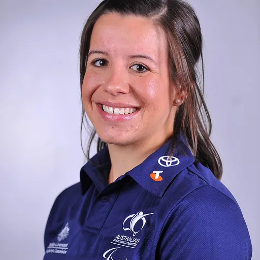 Portrait of Michelle Errichiello