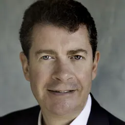 Portrait of Simon Bowthorpe
