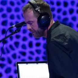 Portrait of Ulrich Schnauss
