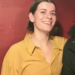 Portrait of Liz Lawrence