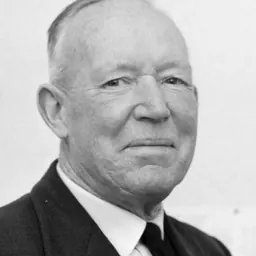 Portrait of Thomas Templeton Murray