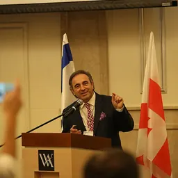 Portrait of Itsik Moshe